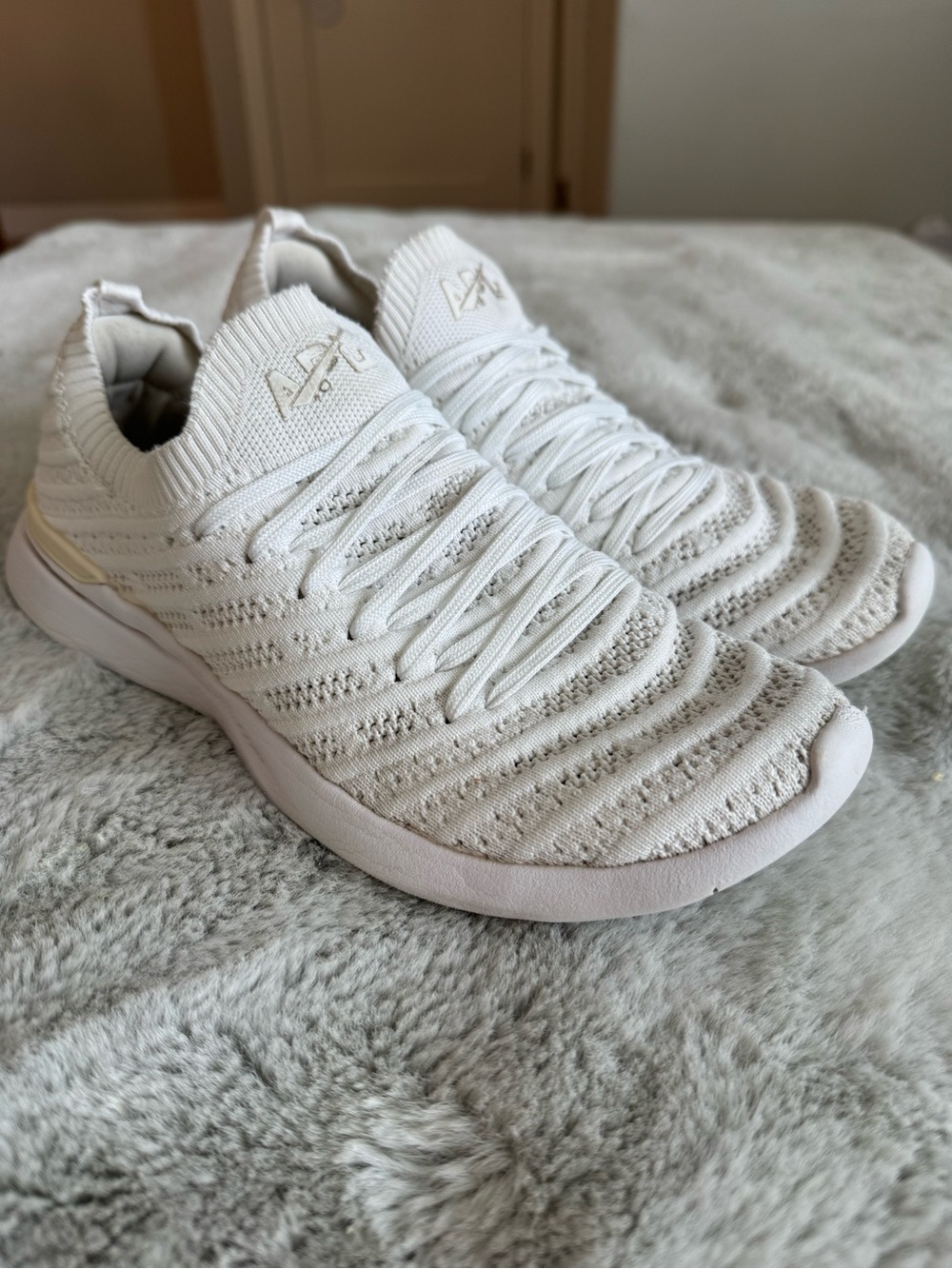 APL Women’s White Techloom Wave Sneakers